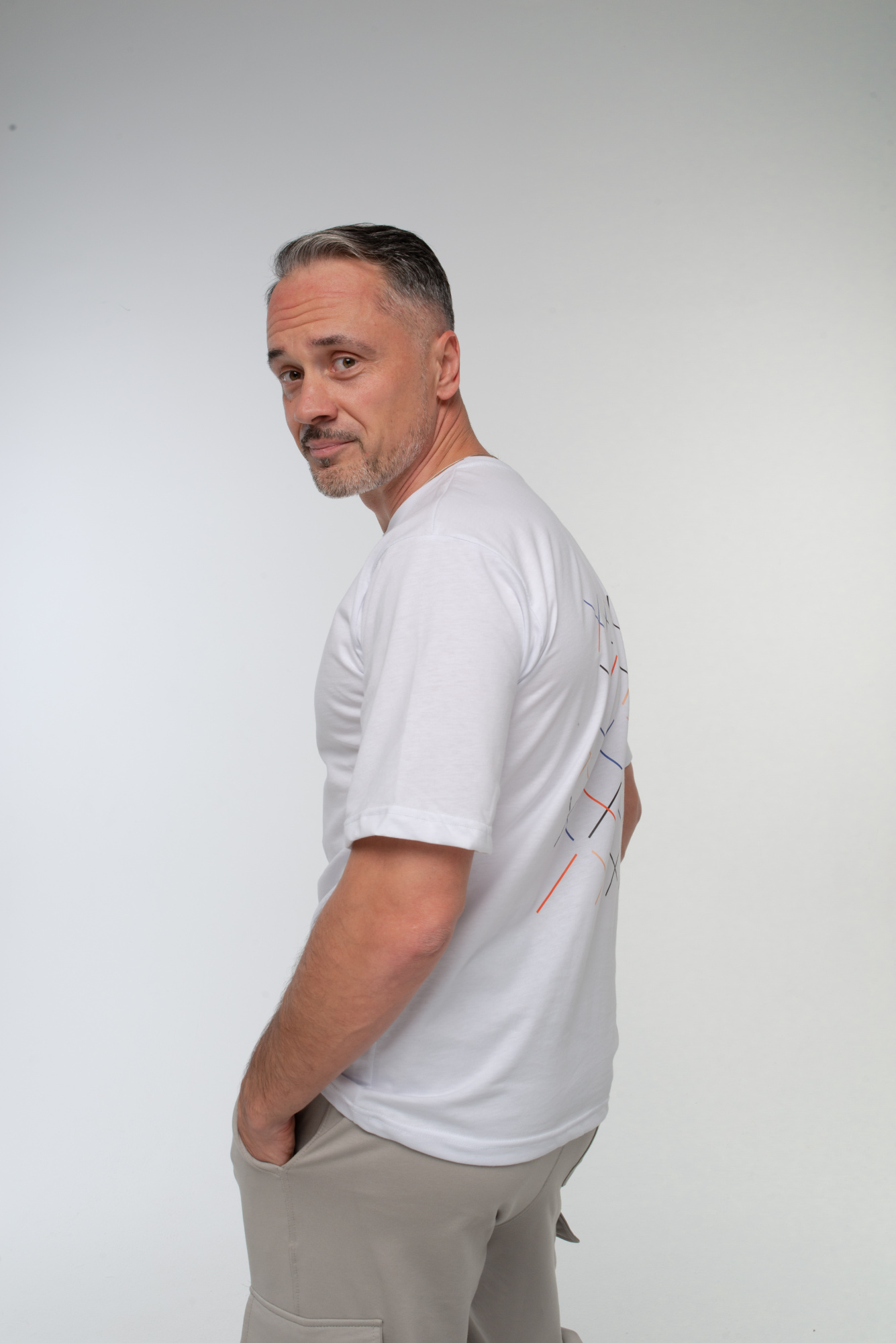 Футболка белая «Сила в разности»